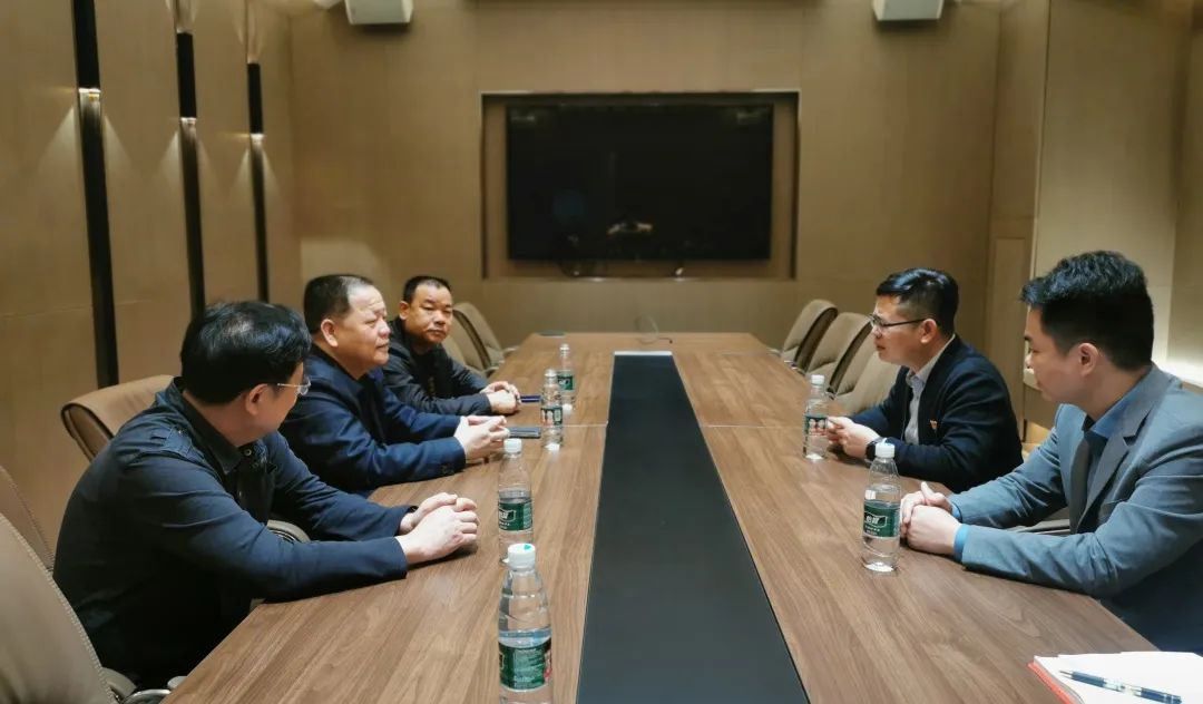 中庭黨建 | 南寧市工商聯(lián)牽線搭橋，集團與南寧茂名商會兩新黨組織聯(lián)姻