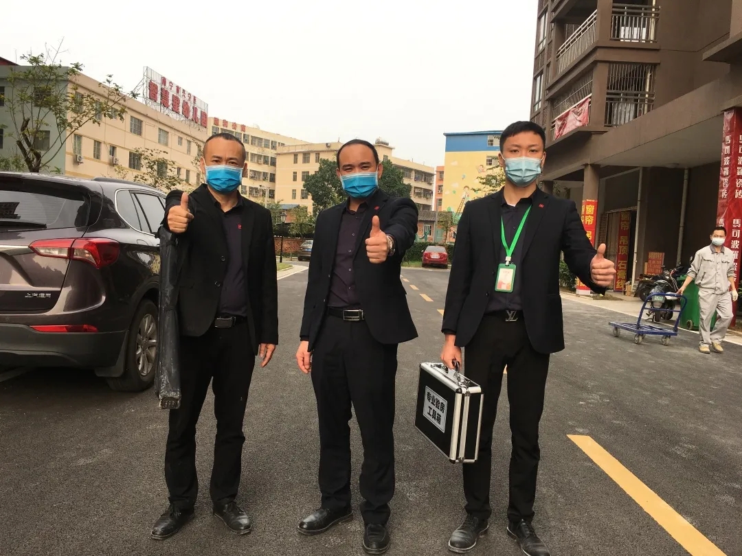 工地巡檢丨第四人民醫(yī)院職工住宅工地巡檢，為“最美逆行者”的新家護(hù)航！